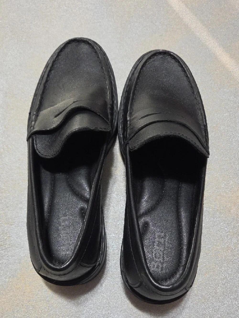 Born smooth black